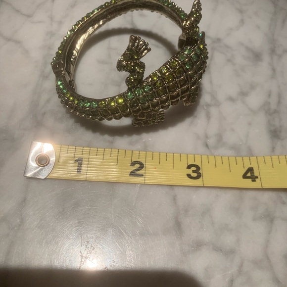 🐊CRYSTAL ALLIGATOR CUFF BRACELET! NEVER WORN! EXCELLENT CONDITION! - Picture 5 of 7